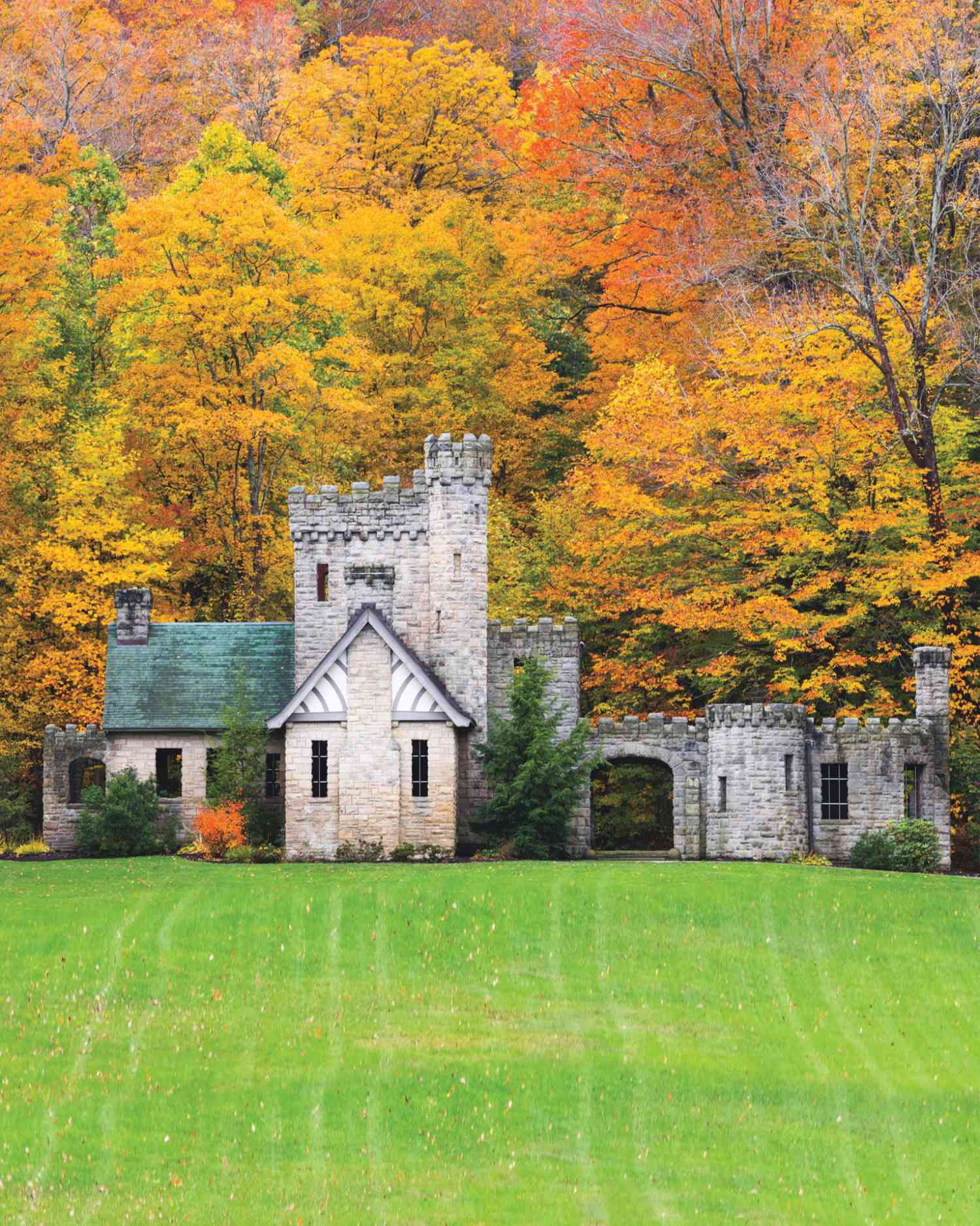 18 Fairy-Story Fortress Wedding ceremony Venues in America